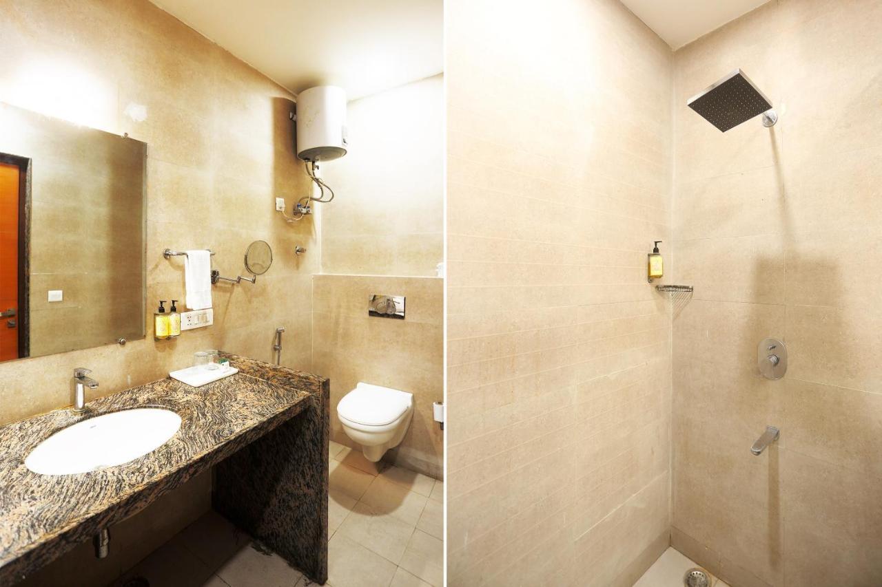 Capital O Green Palms Near Jhilmil Metro Station Hotel New Delhi Luaran gambar
