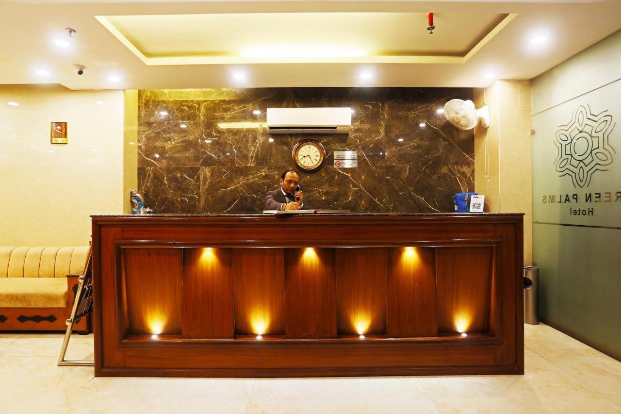 Capital O Green Palms Near Jhilmil Metro Station Hotel New Delhi Luaran gambar